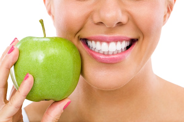 Packing Your Lunch:   Foods That Help Keep Your Teeth Healthy
